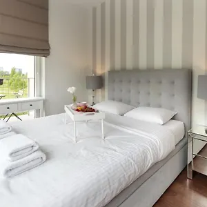 apartament-rataje-park.poznan-hotels.com/
